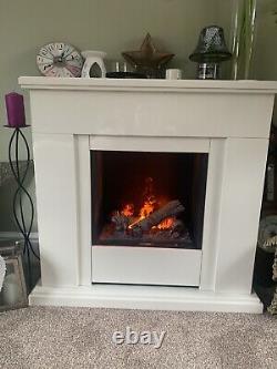 Dimplex Optimyst Electric Fire with White Surround- Excellent Condition