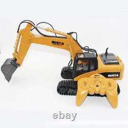 Remote Control Digger Excavator Huina RC 1 to 14 Scale Rubber Treads RC Kids Toy
