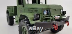 Nouveau Heng Long Radio Télécommande Rc Camion Jeep Réservoir 4wd Armée Armée 2.4ghz