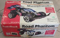 RadioShack R/C Phantom Road Buggy Car télécommandé hors route en boîte et en très bon état.